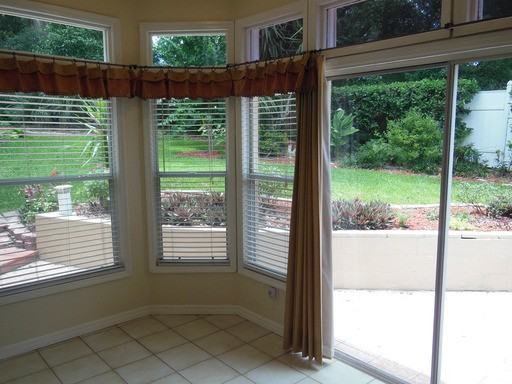 534 E Highland St - Photo 3 of 23