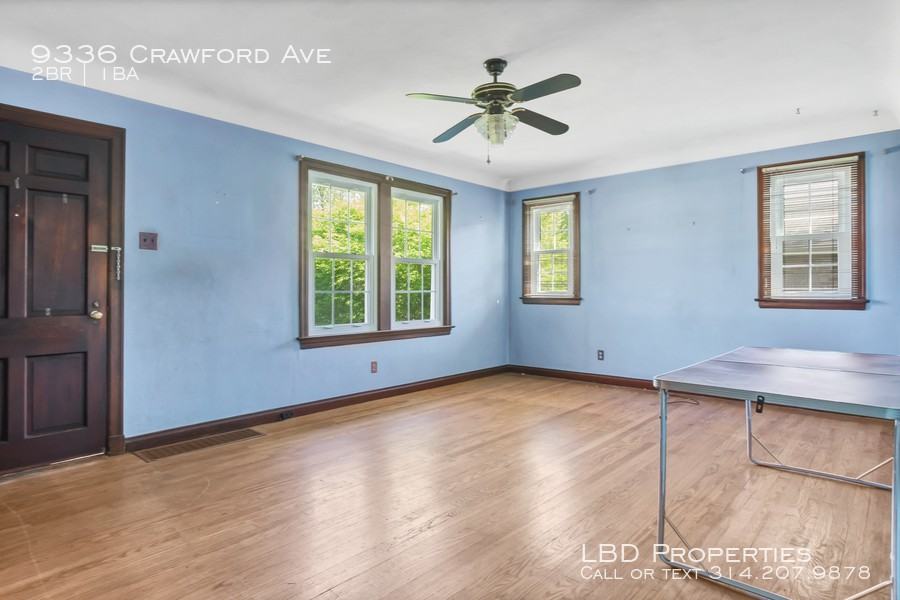 9336 Crawford Ave - Photo 2 of 21