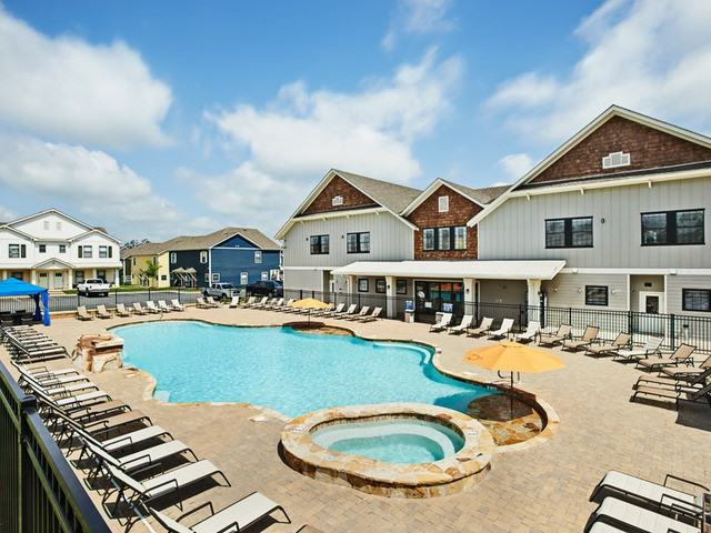 Aspen Heights - Starkville, Ms - Student Living - Photo 2 of 6