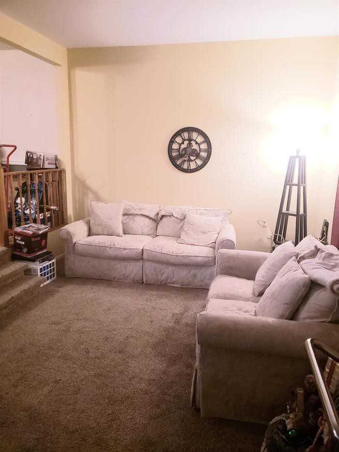 110 Tartan Terrace - Photo 2 of 14
