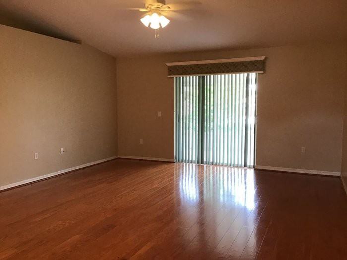 372 Villa Dr #372 - Photo 3 of 21