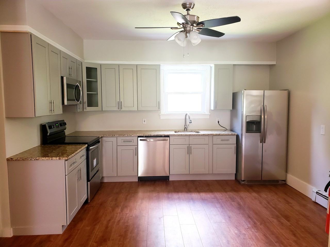 62 Washburn Ave - Photo 2 of 11