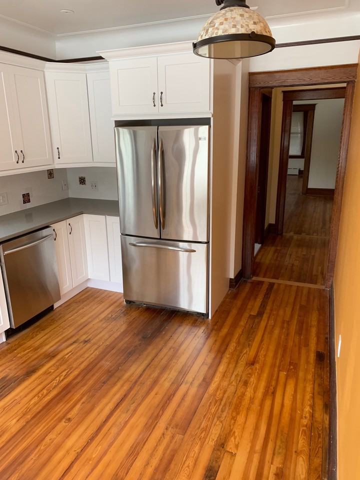 60 Schofield St - Photo 3 of 13