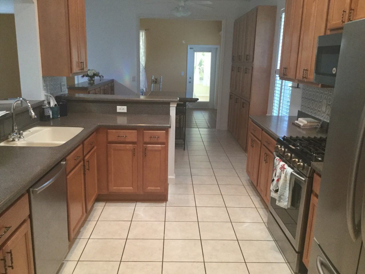 8048 Waterbury Way - Photo 2 of 5