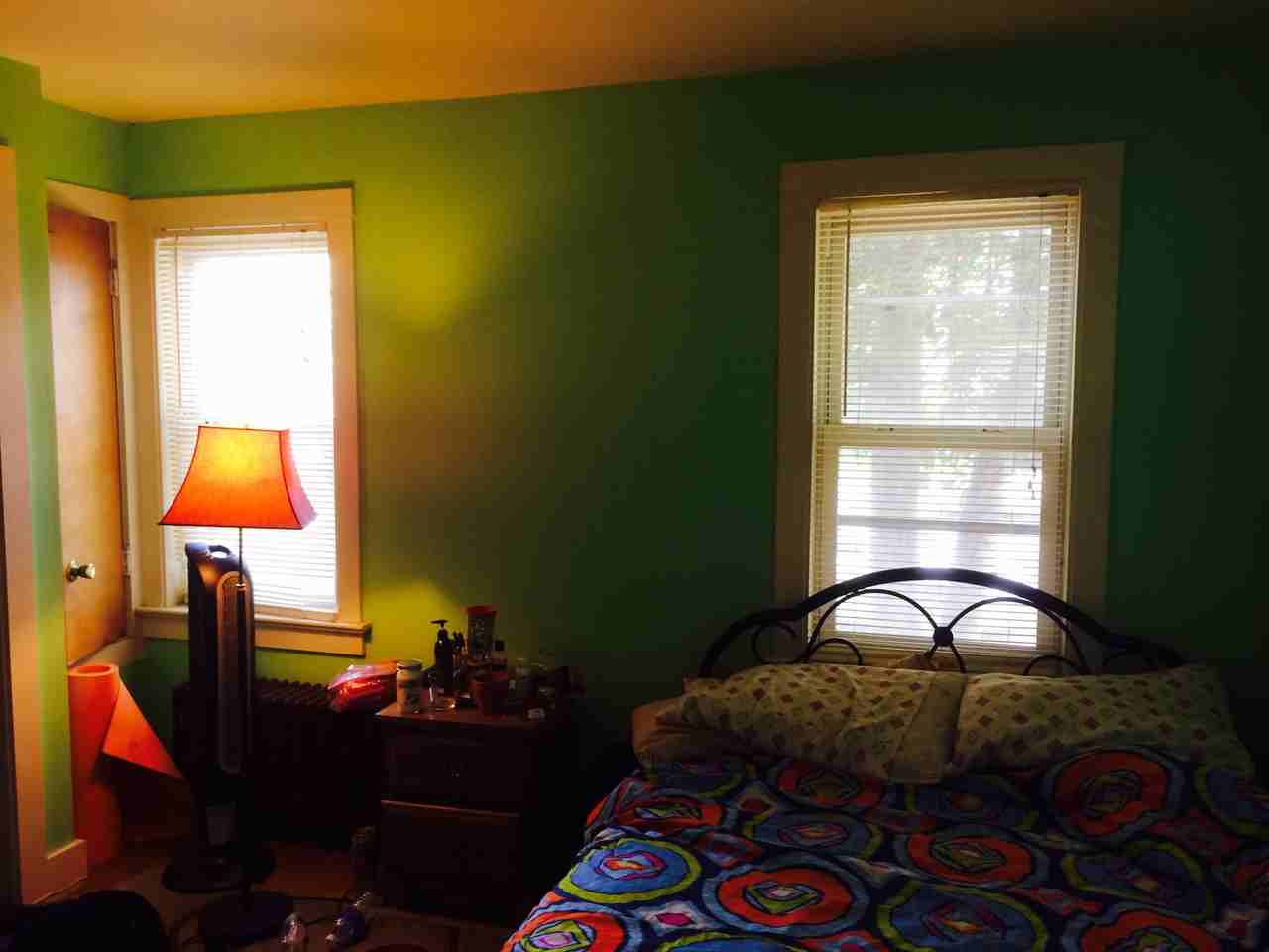 29 Huntington St - Photo 3 of 5