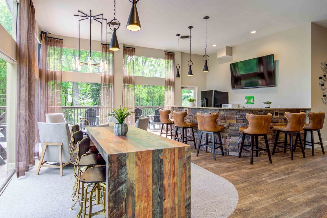 Stratford Ridge - Photo 3 of 21