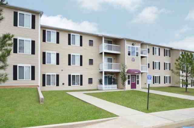 Oates Estates Apartments - Photo 2 of 19