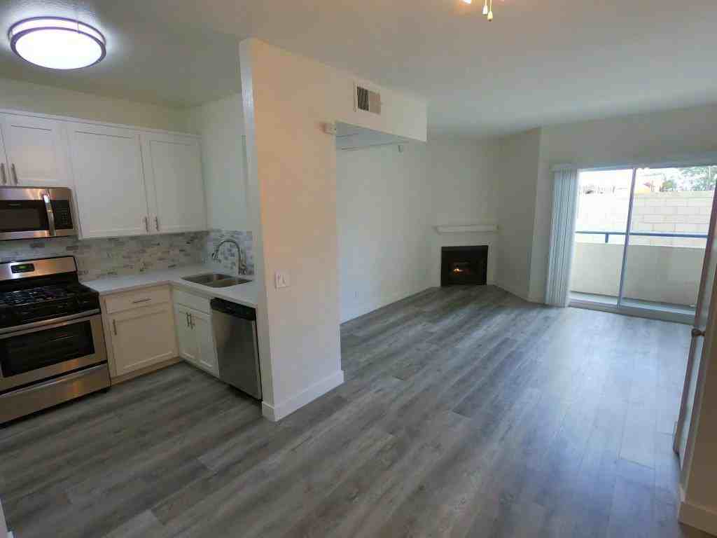 Vanowen St. & De Soto Ave. - Photo 2 of 33