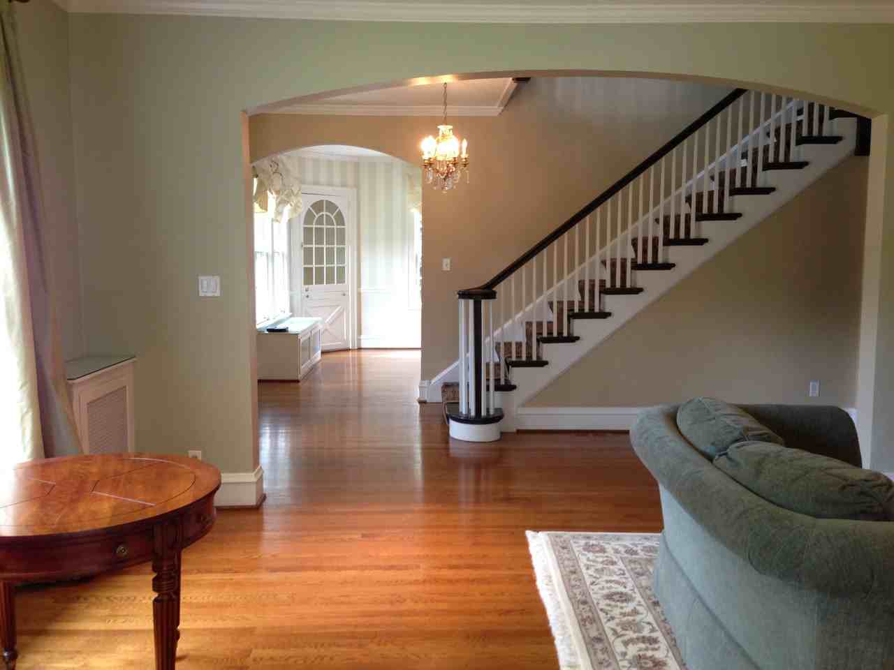124 Robsart Rd - Photo 2 of 20