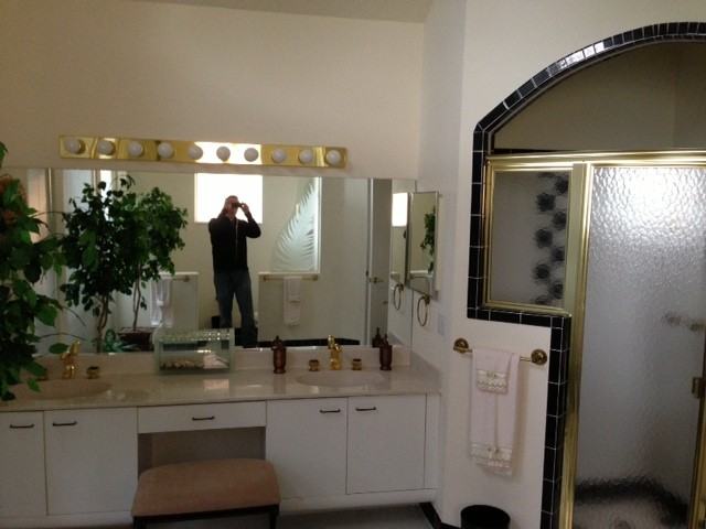 400 Corsair Dr - Photo 3 of 9