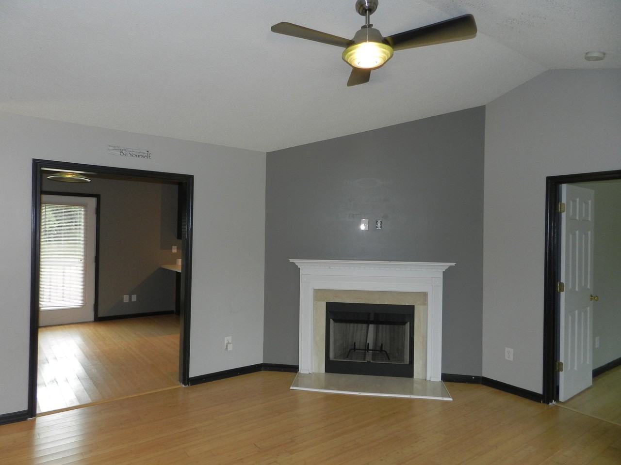 80 Quince Ct - Photo 2 of 16