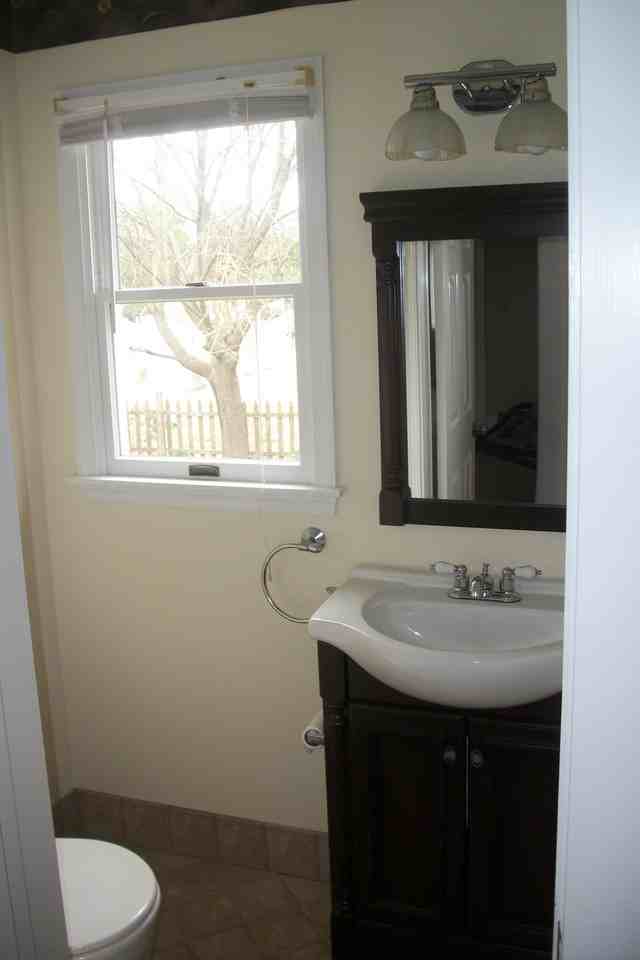 305 New York Ave - Photo 7 of 18