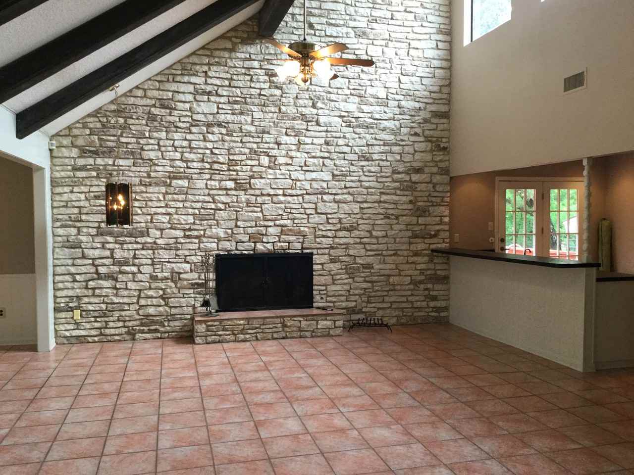 111 Chimney Rock Ln - Photo 2 of 20