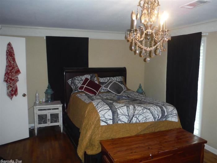 800 Bypass Rd - Photo 3 of 13