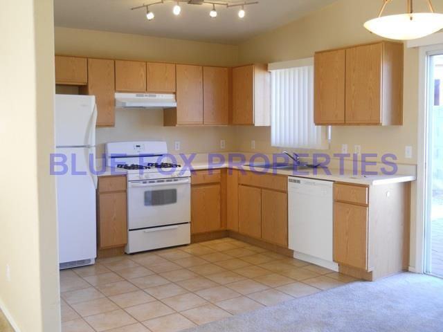 1848 W Horn Mesa Pl - Photo 2 of 3