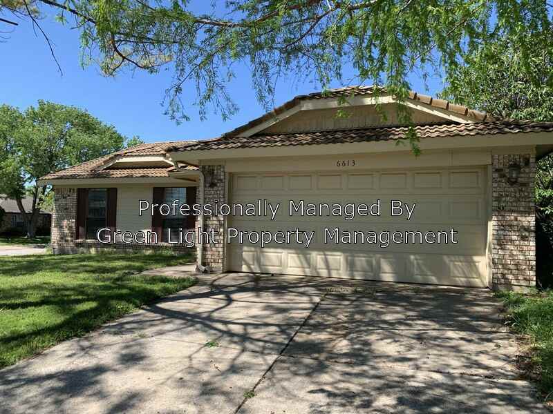 6613 Redbud Dr - Photo 2 of 20