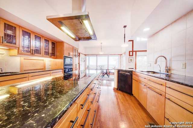 18561 Helotes Ridge - Photo 2 of 25