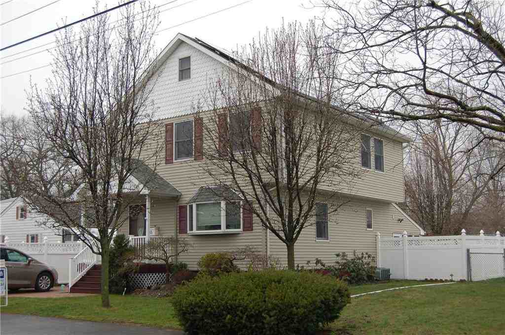 62 New St - Photo 3 of 21