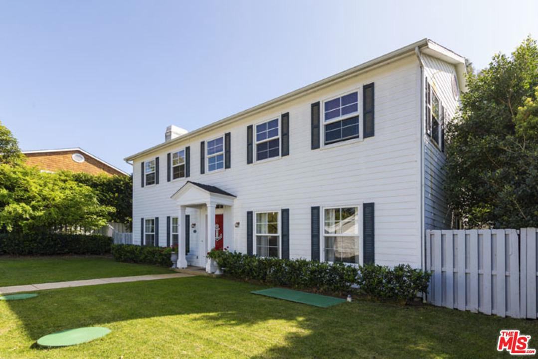 28910 Hampton Pl - Photo 3 of 22