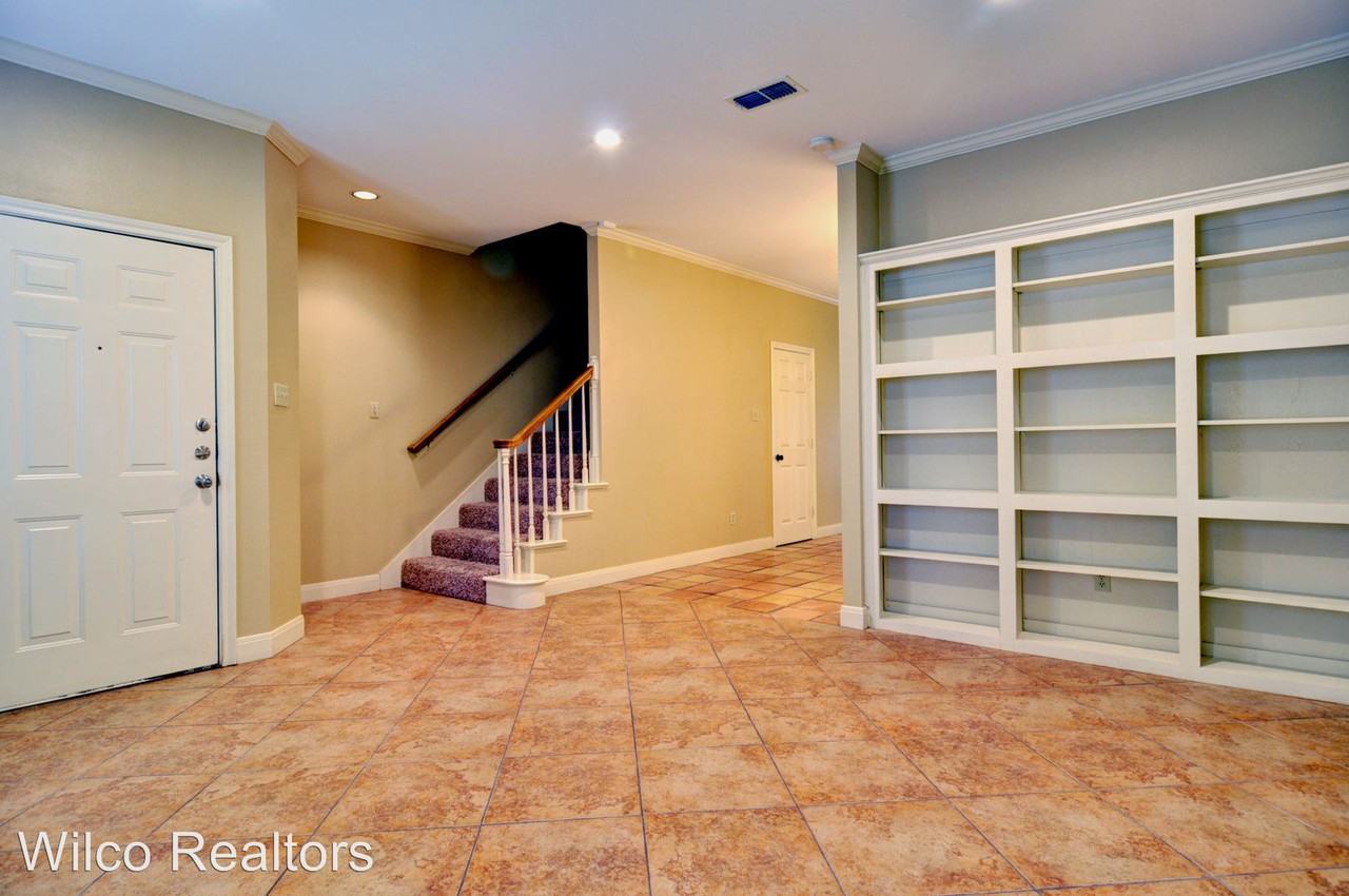 5407 Collinwood Ave - Photo 3 of 28
