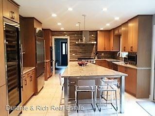 21725 W Hilandale Ct - Photo 3 of 16