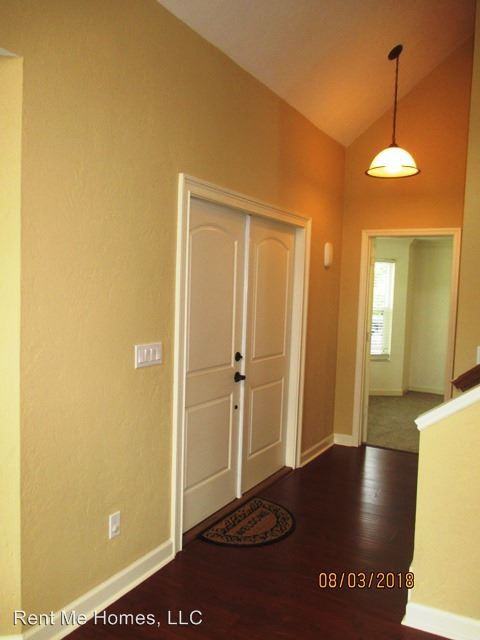 1103 Sherbourne Way - Photo 2 of 21