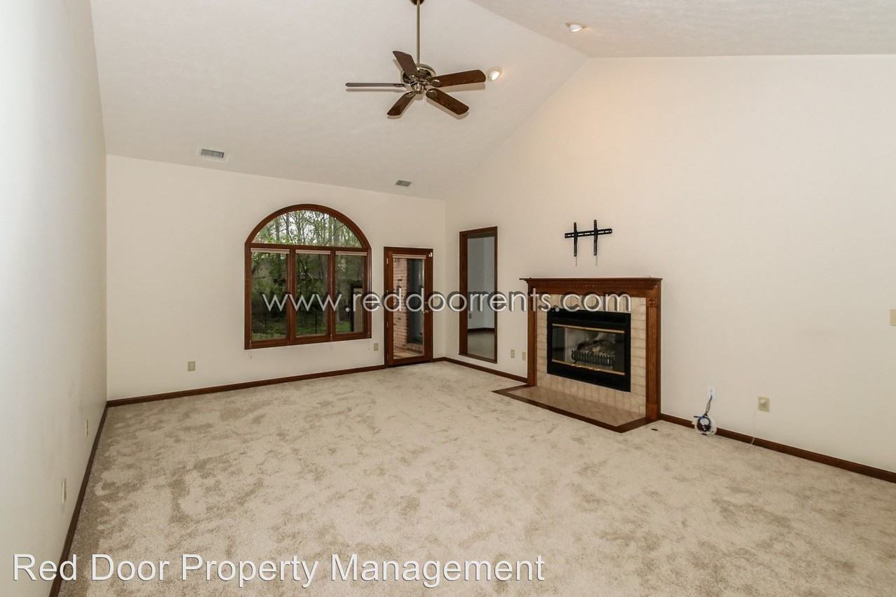 4963 Fieldstone Trail - Photo 3 of 25