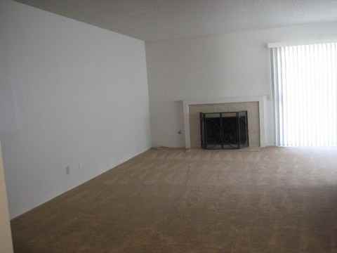 9509 Hermitage Ln - Photo 2 of 6