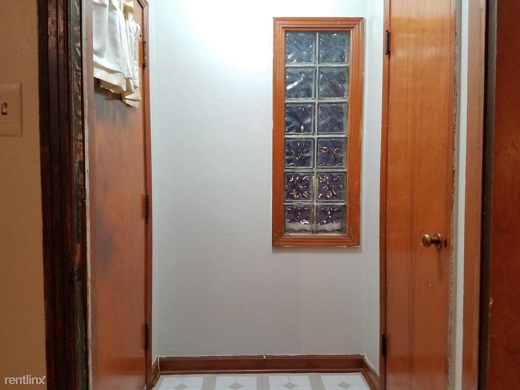 5321 N Sherman Blvd - Photo 2 of 11