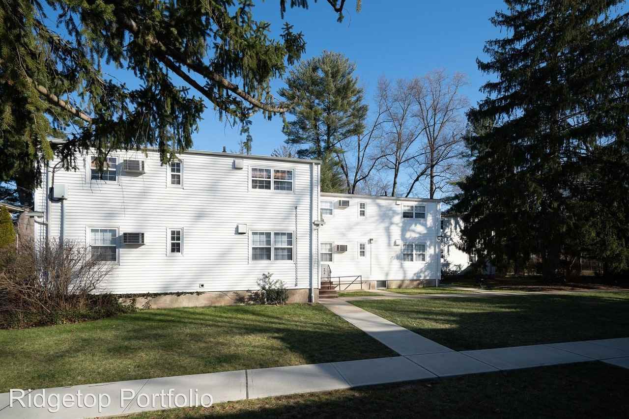 18 Engle Street 14 Bliss Avenue - Photo 2 of 2