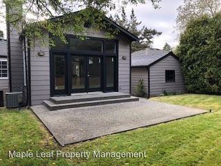 4526 48th Ave NE - Photo 3 of 19