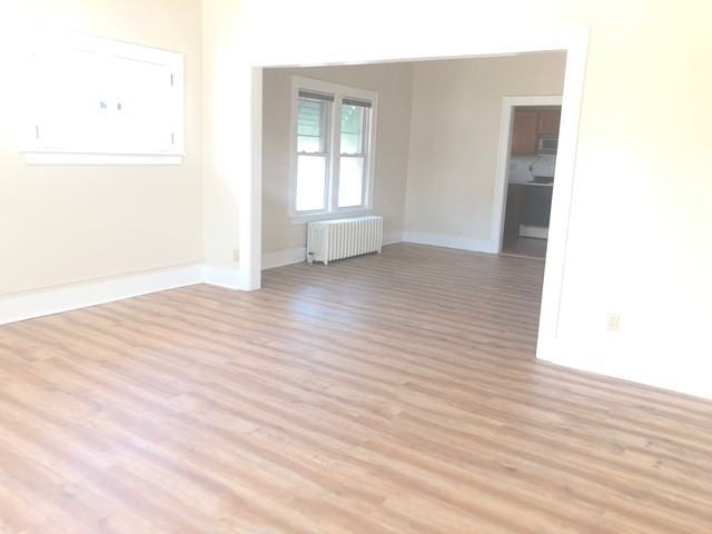 943 W Galena Blvd - Photo 2 of 15