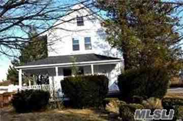 77 Murray Ave Port Washington Ny 11050 3 Bedroom House For Rent