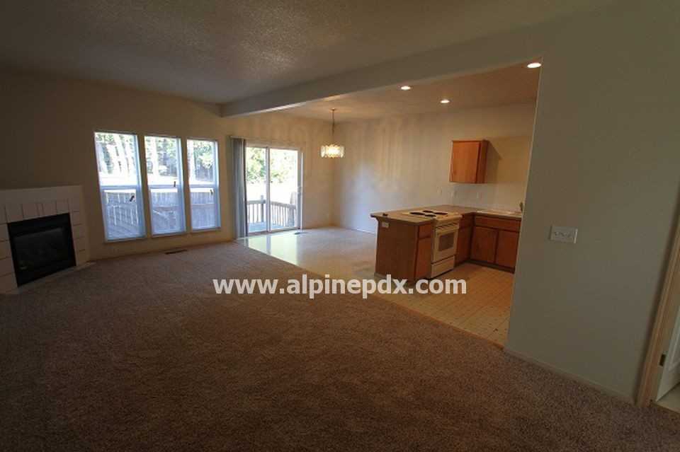 333 SE Brookwood Ave - Photo 3 of 11