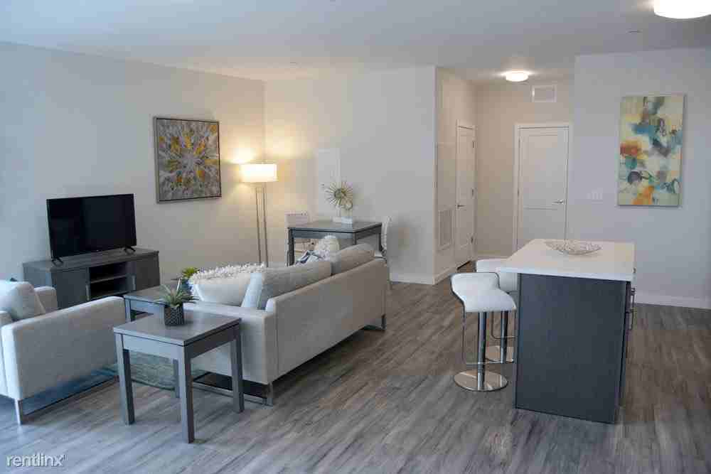 100 Gaspee St - Photo 3 of 9