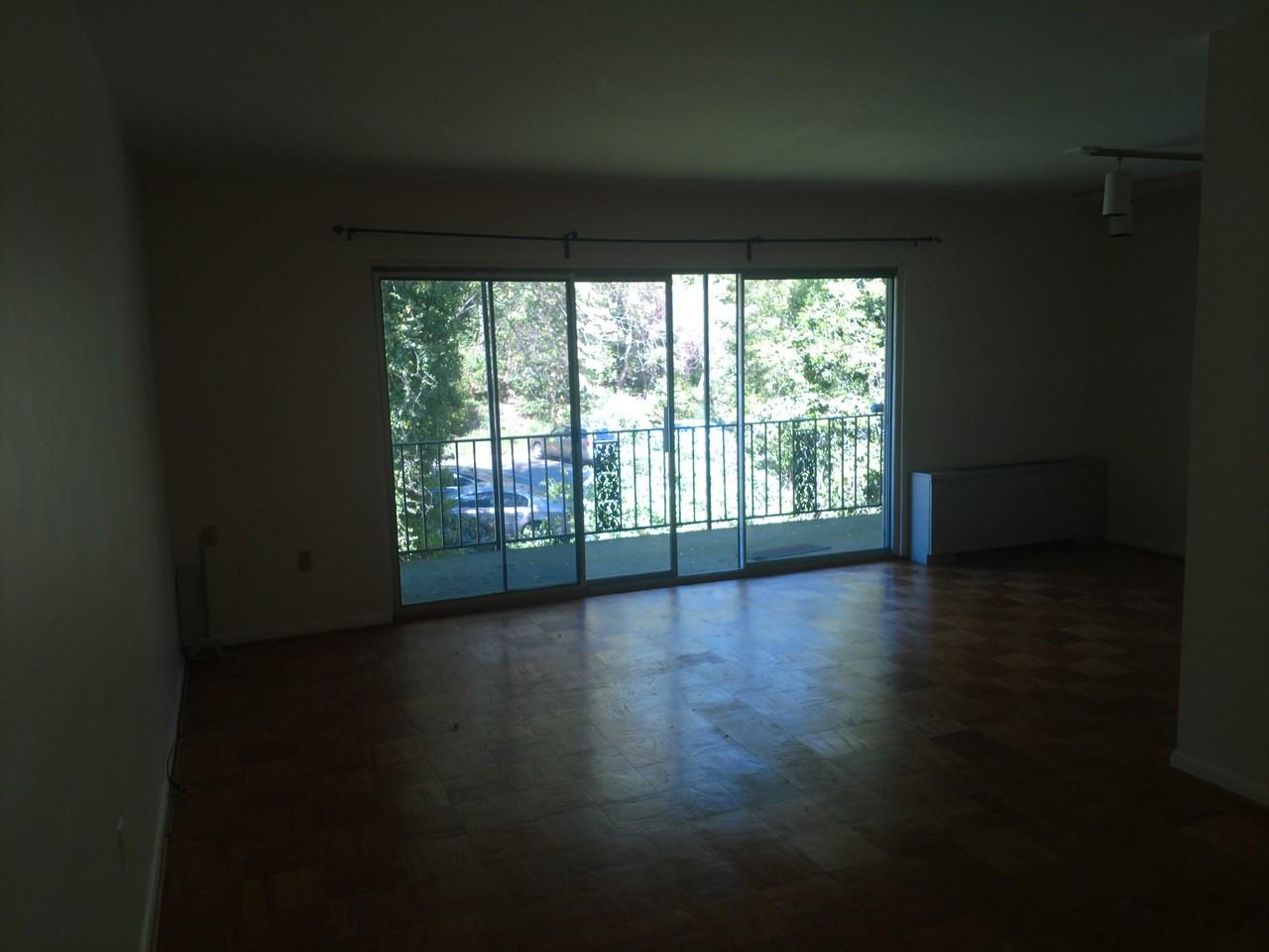 3535 Chevy Chase Lake Dr - Photo 3 of 7