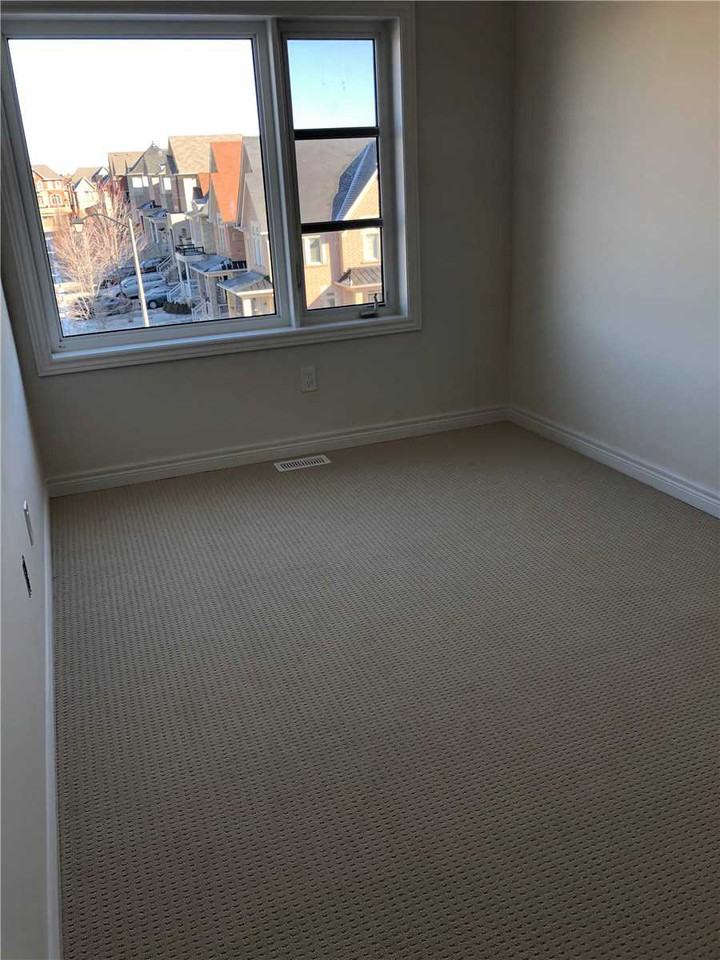 79 Lebovic Campus Drive - Photo 2 of 5