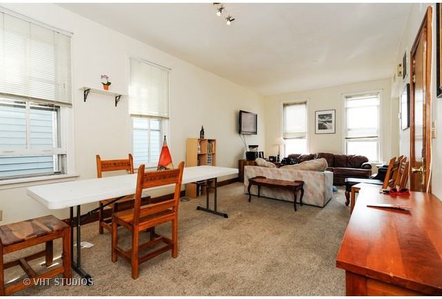 1222 W Diversey Pkwy - Photo 2 of 13