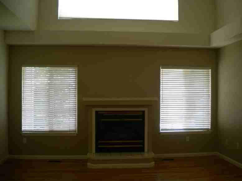 4766 Kings Ridge Blvd - Photo 4 of 15