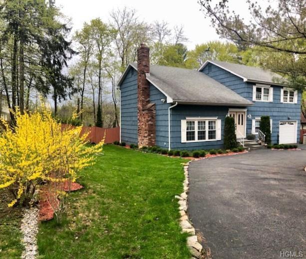 2206 Crompond Rd - Photo 3 of 26