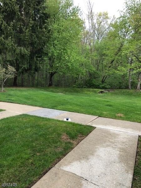 75 Heritage Ct - Photo 2 of 11