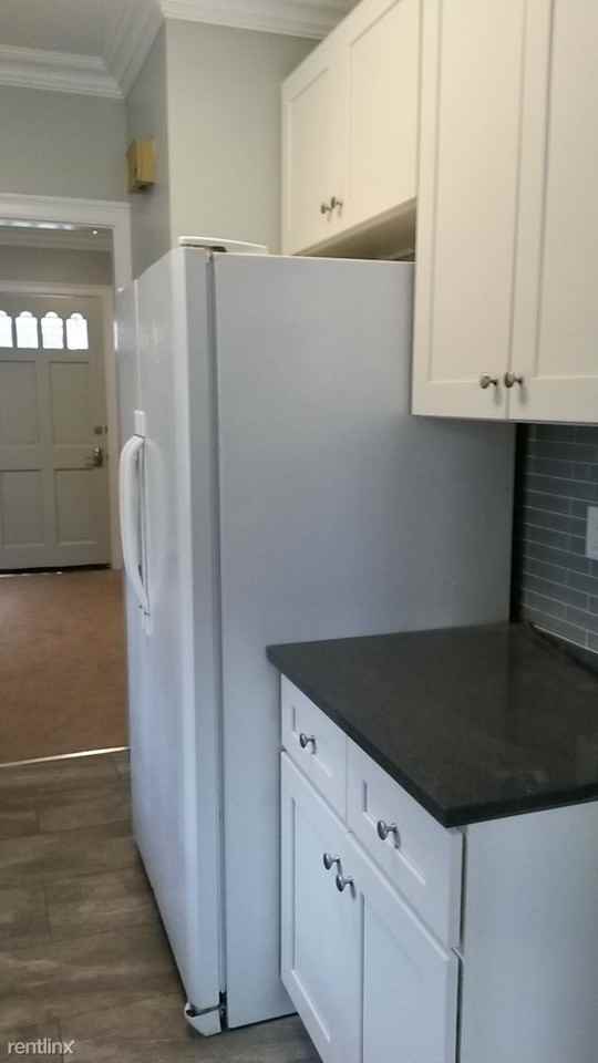 Euclid Ave - Photo 2 of 12