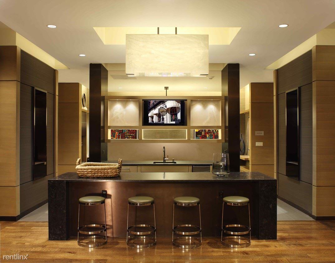 665 Washington St - Photo 2 of 24