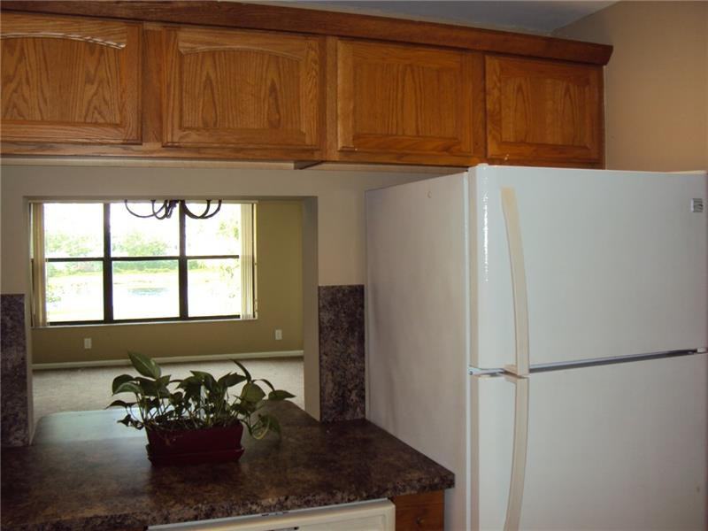 2316 S Cypress Bend Dr - Photo 2 of 12