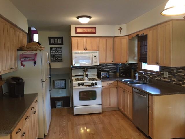 15124 Raday Dr - Photo 2 of 11