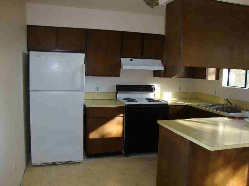 328 Sage Ave W - Photo 2 of 8