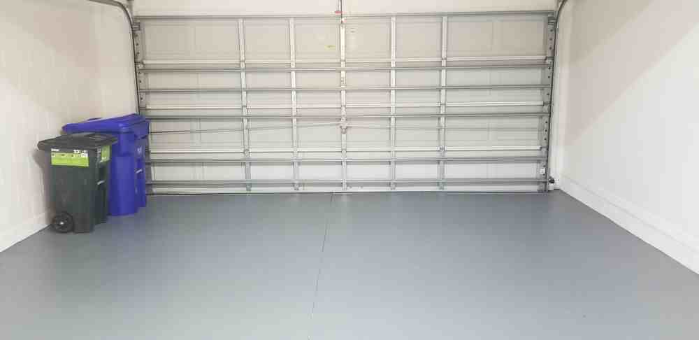 1319 Broken Oak Dr - Photo 2 of 5