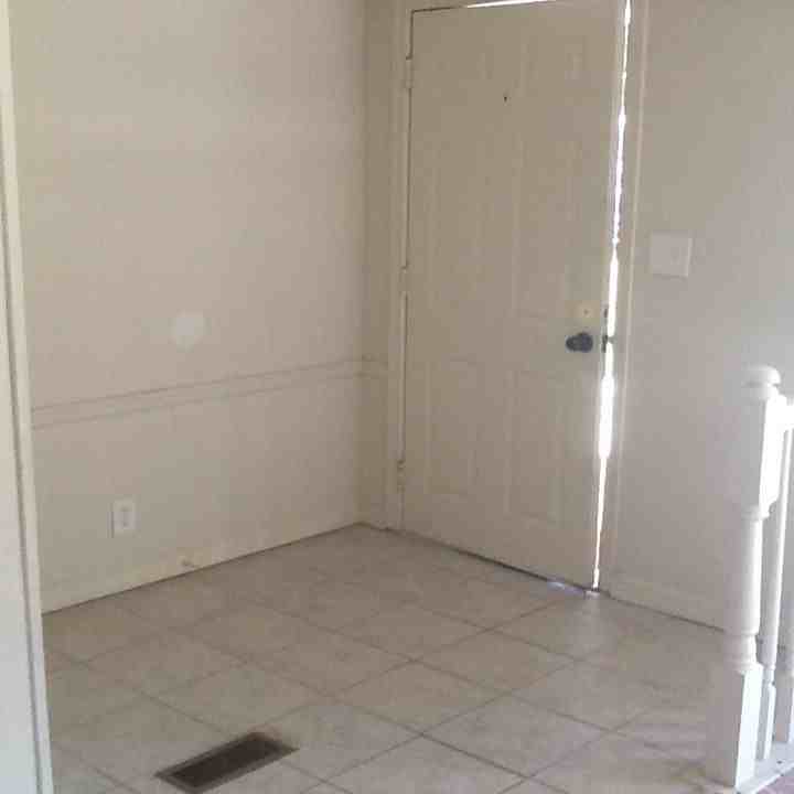 5313 Watermill Ct - Photo 2 of 11