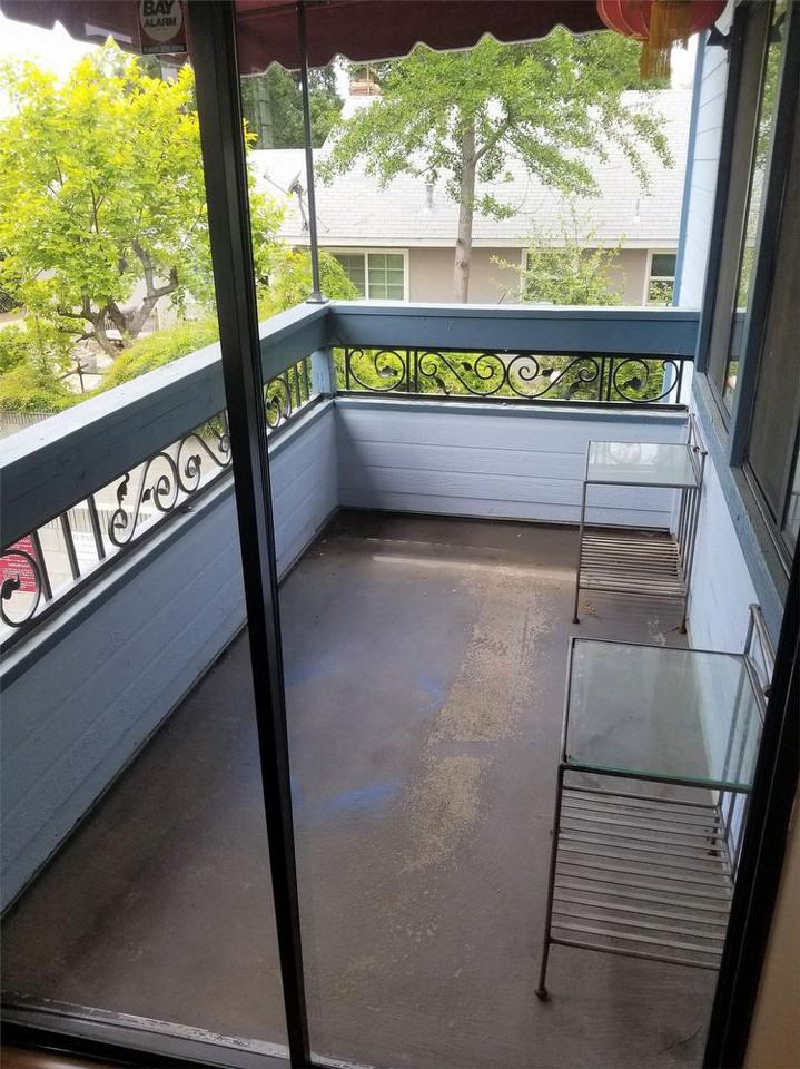 1255 N Los Robles Ave - Photo 3 of 18