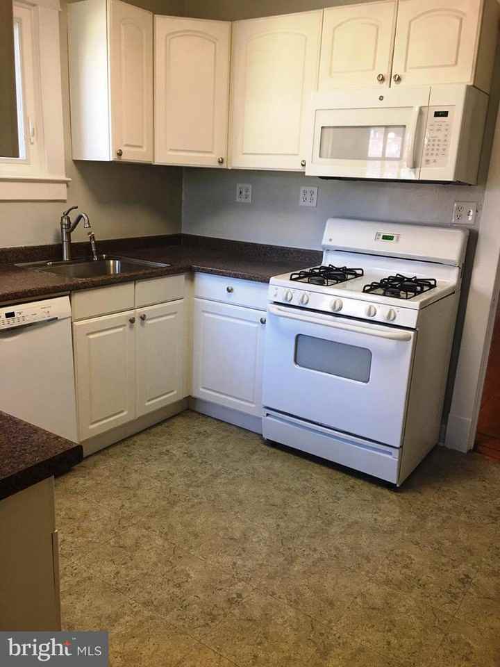 4212 Evans Chapel Rd - Photo 2 of 10